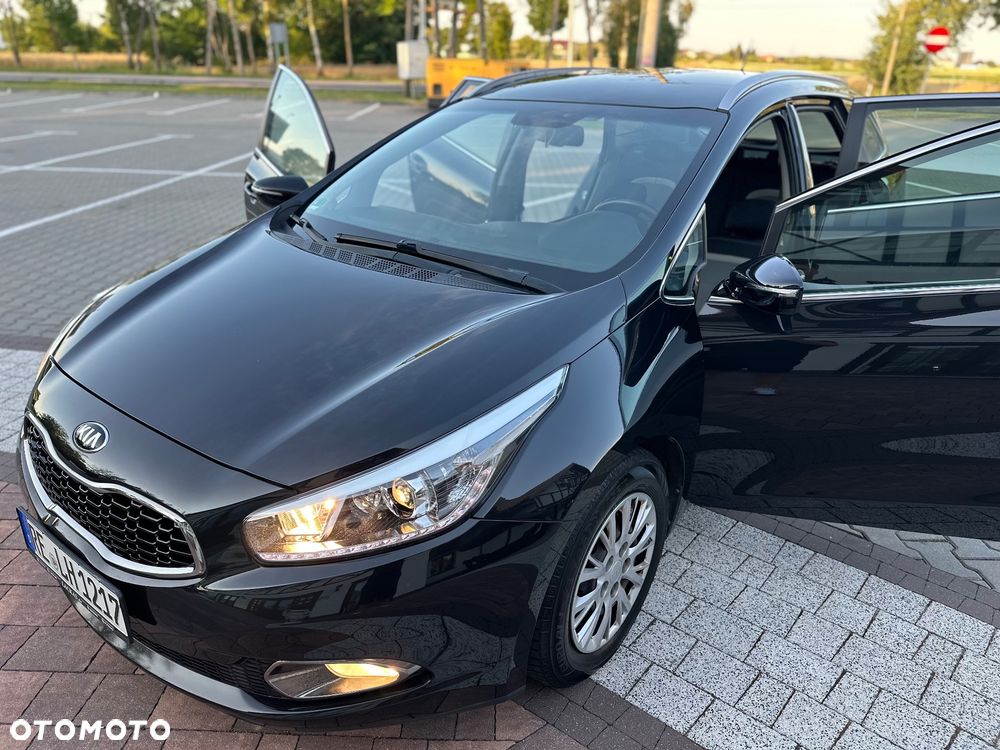 Kia Ceed 1.6 GDI Platinum Edition - 36