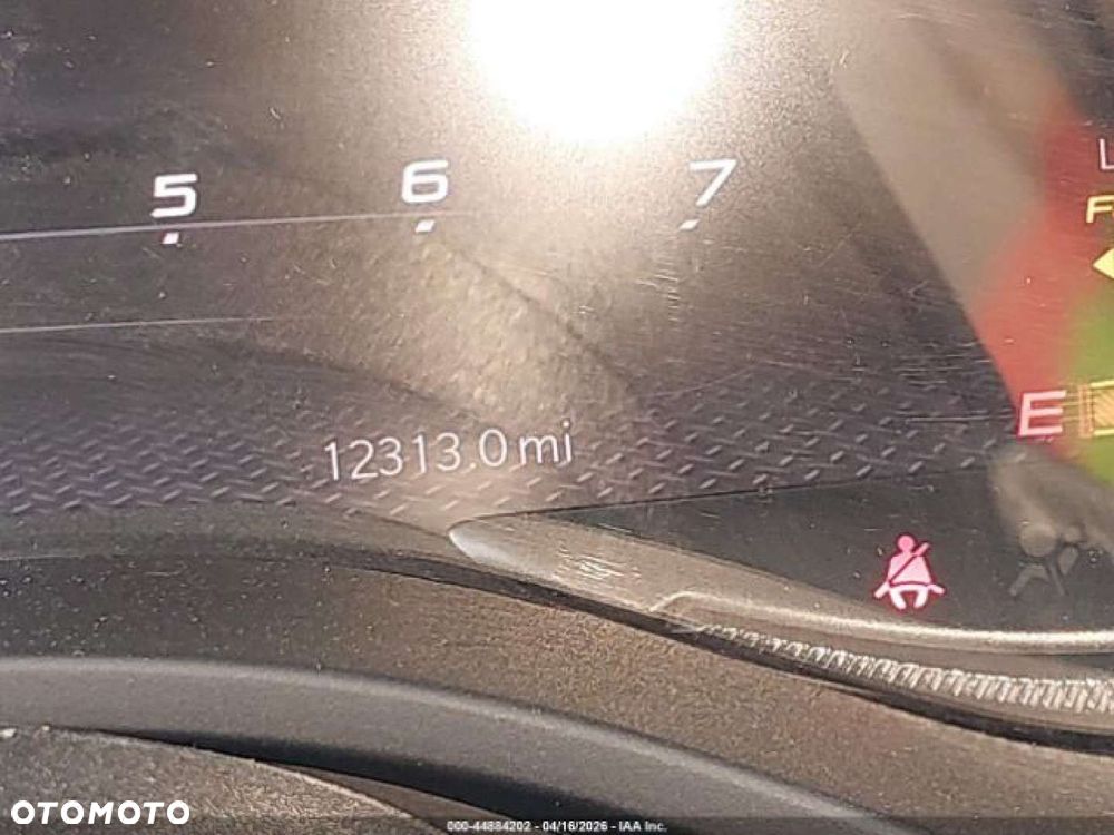 RAM 1500 - 12