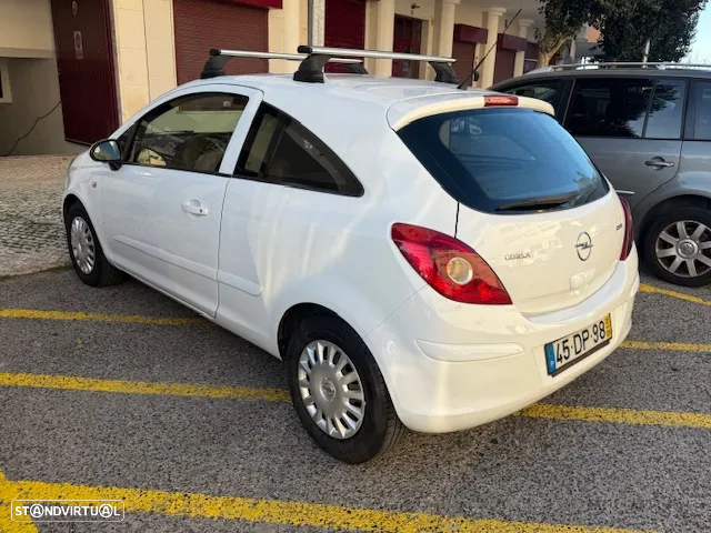 Opel CORSA - 11