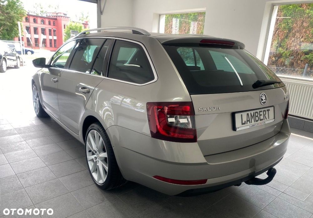 Skoda Octavia - 3