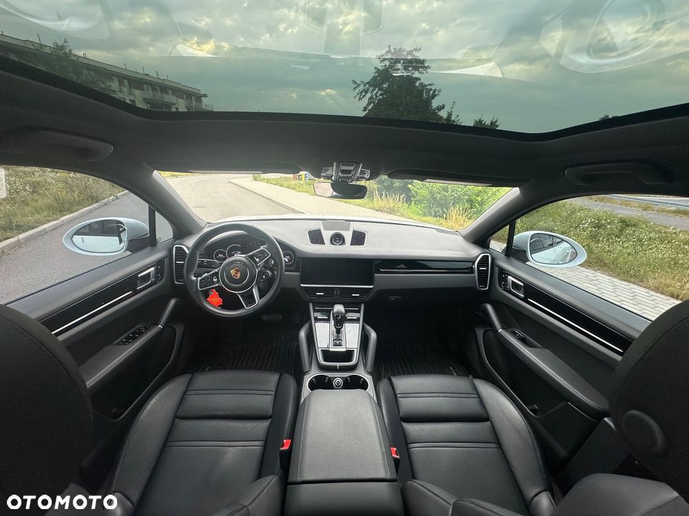 Porsche Cayenne Platinum Edition - 9