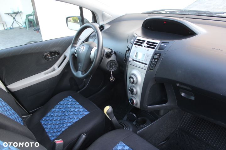 Toyota Yaris 1.0 VVT-i Style - 34