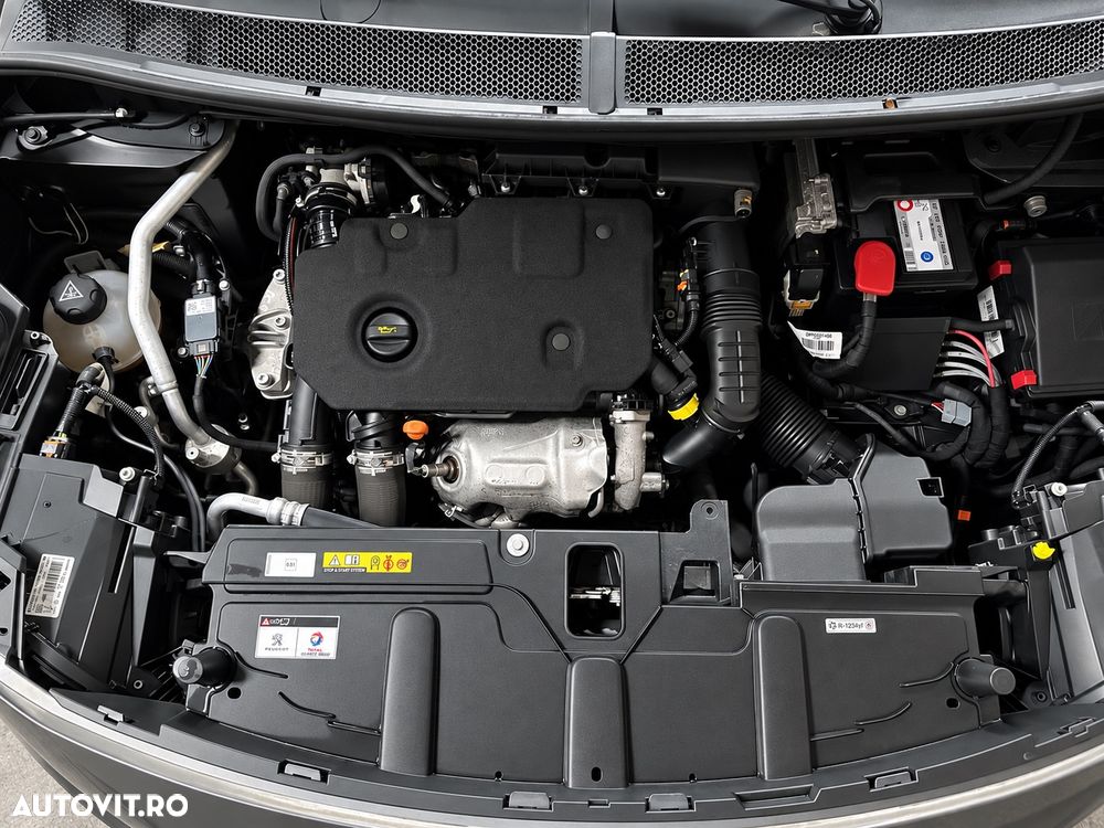 Peugeot 5008 - 15