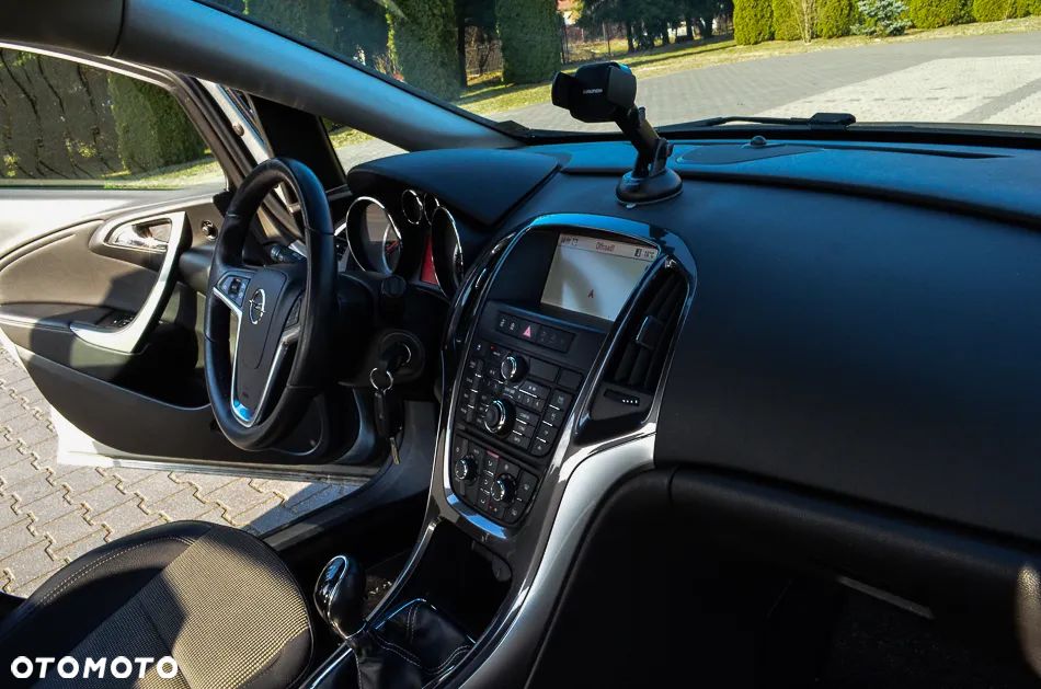 Opel Astra 1.4 Turbo Cosmo - 28