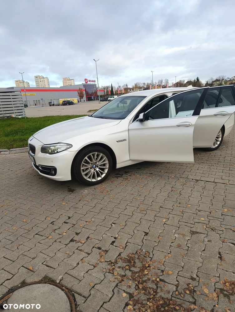 BMW Seria 5 520d Luxury Line - 13