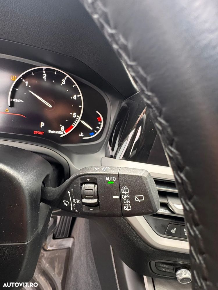 BMW Seria 3 320d xDrive AT - 31