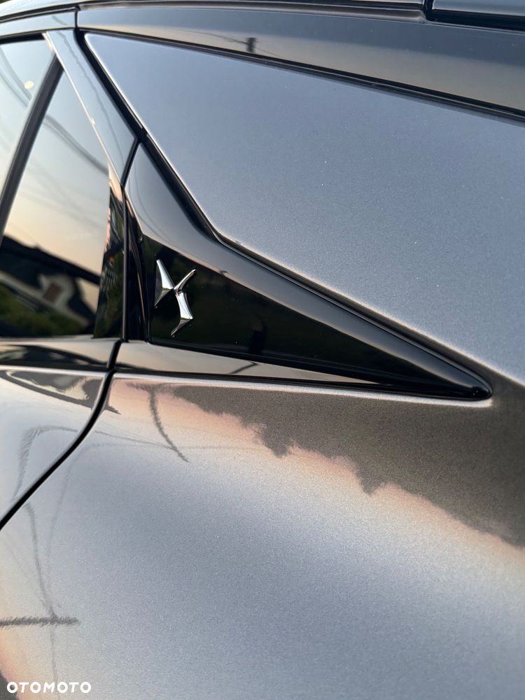 DS Automobiles DS 4 1.5 BlueHDi Performance Line + - 19
