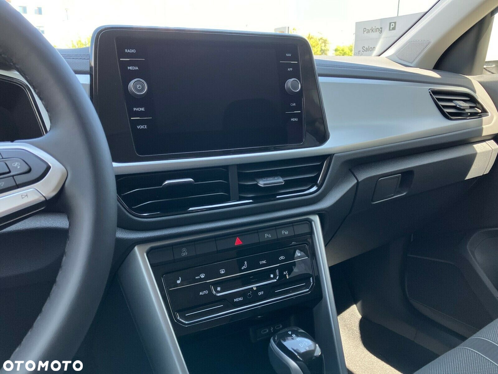 Volkswagen T-Roc - 20