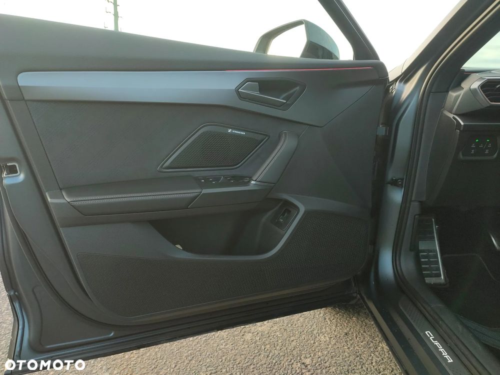 Cupra Formentor 1.5 eTSI mHEV DSG - 12