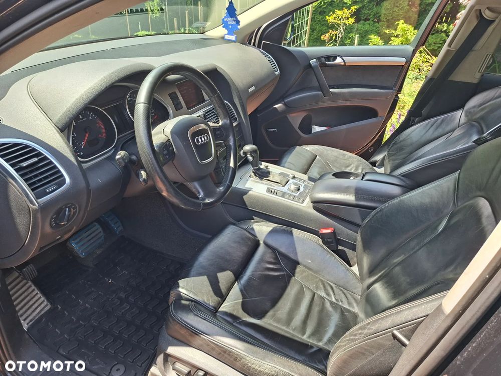 Audi Q7 - 9