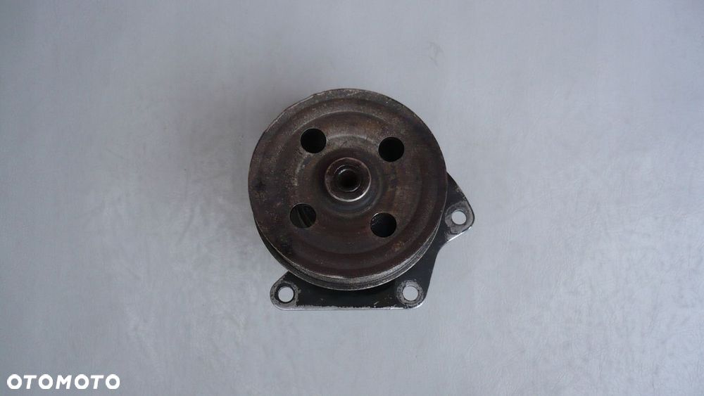 Pompa wspomagania Discovery III IV 2,7D 3,0D J86FB - 6