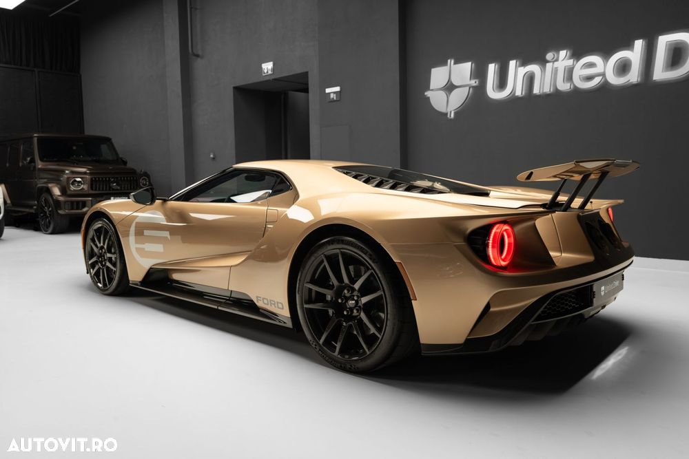 Ford GT - 7