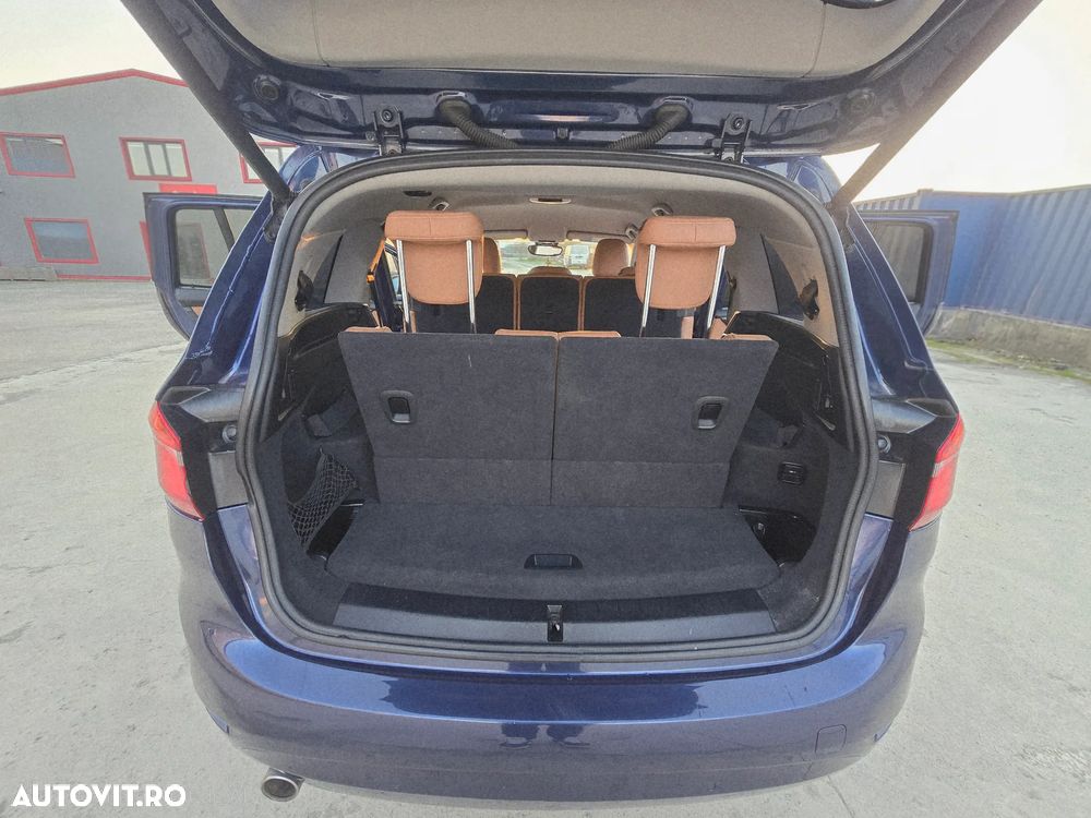 BMW Seria 2 216d Aut. Advantage - 21