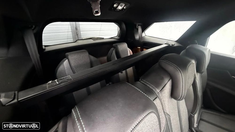 Peugeot 5008 1.2 Hybrid Allure Pack e-DCS6 - 14