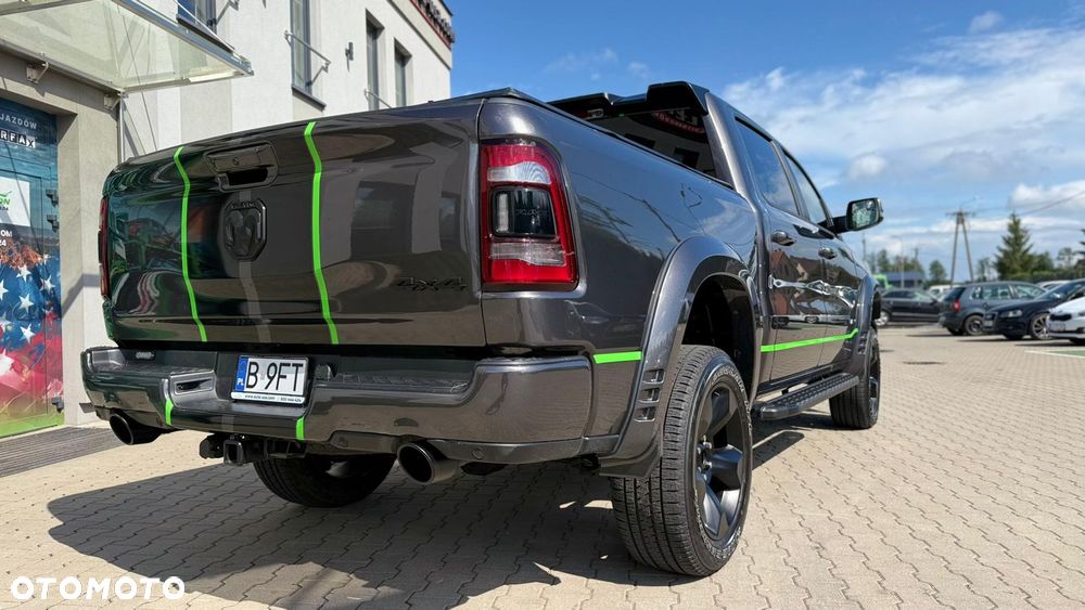 RAM 1500 - 8