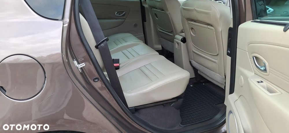 Renault Scenic dCi 130 FAP Expression - 8
