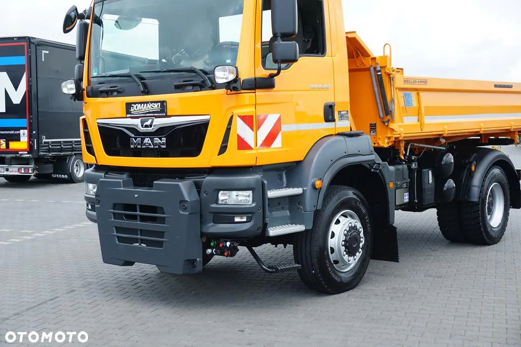 MAN TGM / 18.250 / E 6 / 4 X 4 / WYWROTKA 3 STRONNA / ŁAD. 10 060 KG / JAK NOWY - 23