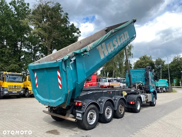 Mercedes-Benz Arocs 1843 4x4 zestaw z naczepa mulda CARNEHL - 12