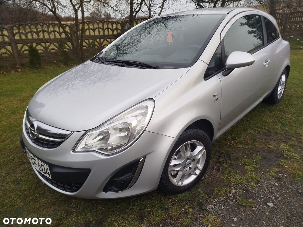 Opel Corsa 1.4 16V 150 Jahre - 1