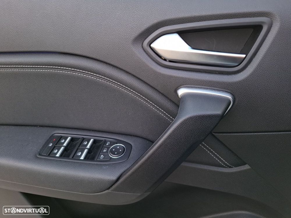 Renault Clio 1.0 TCe Techno Bi-Fuel - 22