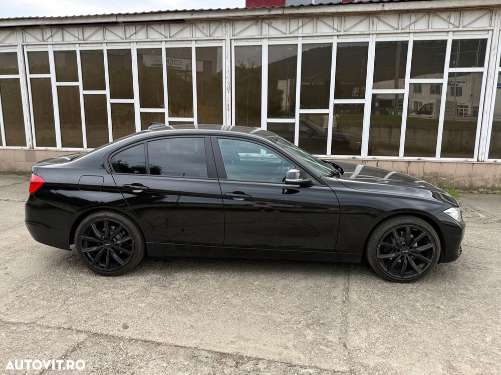 BMW Seria 3 320d Aut. Blue Performance Modern Line - 24