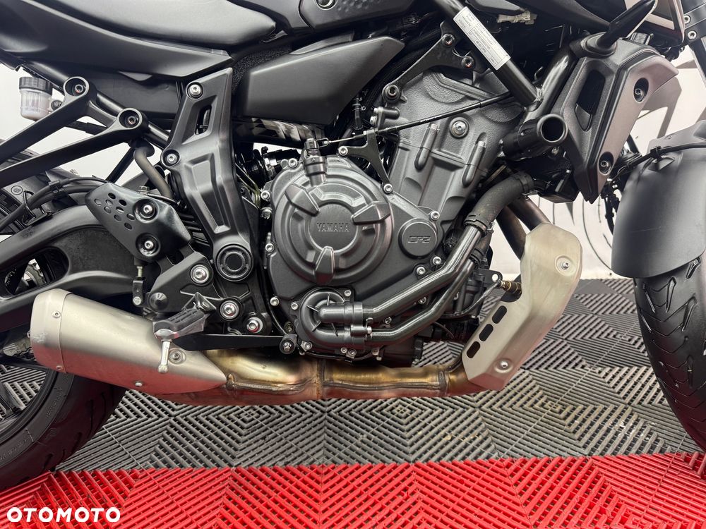 Yamaha MT - 32