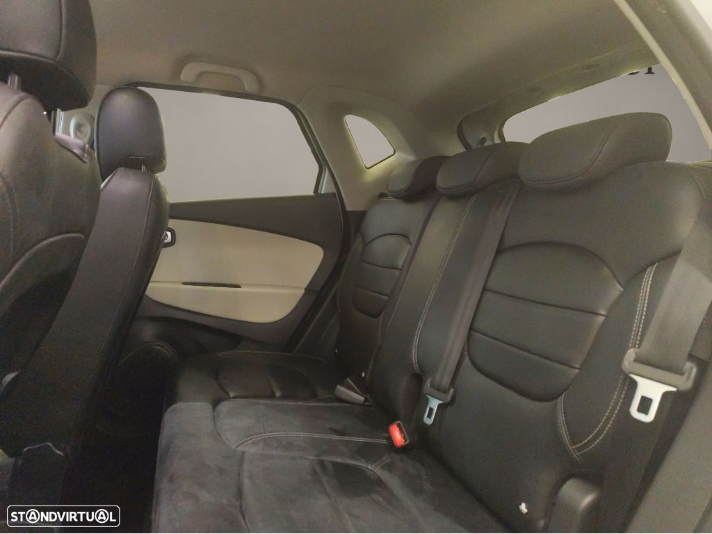 Renault Captur 1.2 TCe Initiale Paris EDC - 14