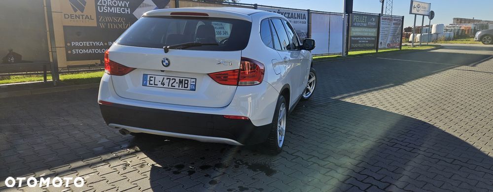 BMW X1 xDrive18d - 16