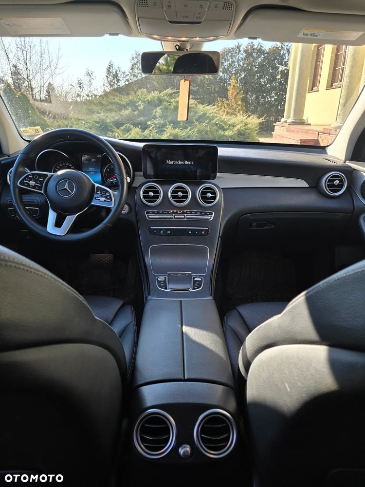 Mercedes-Benz GLC 300 4Matic 9G-TRONIC - 8