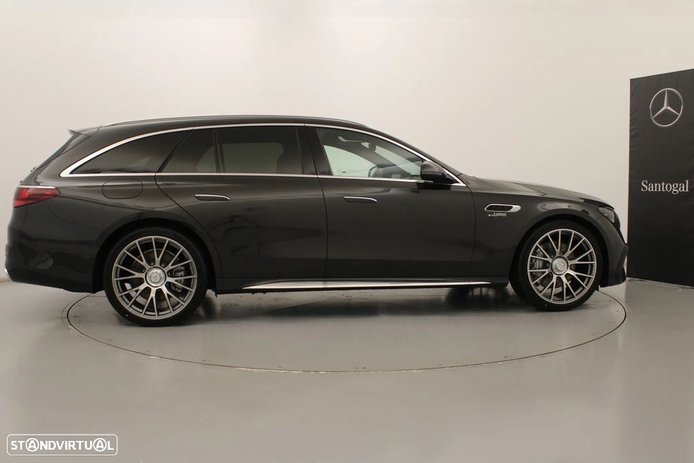 Mercedes-Benz E 53 AMG Hybrid 4Matic+ - 5