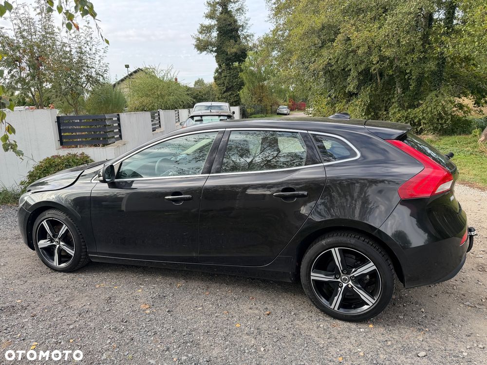 Volvo V40 - 21