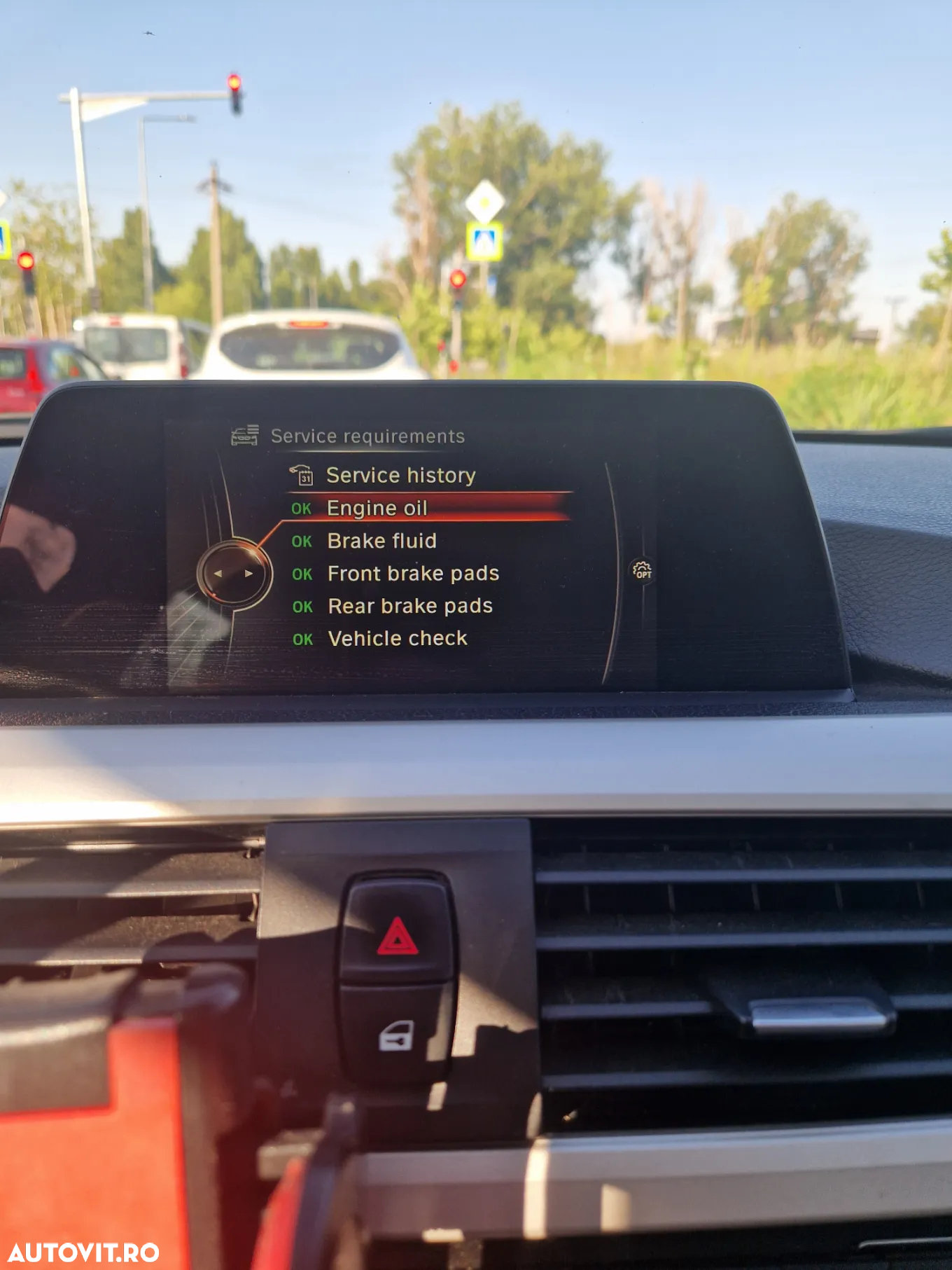 BMW Seria 3 318d Aut. - 13