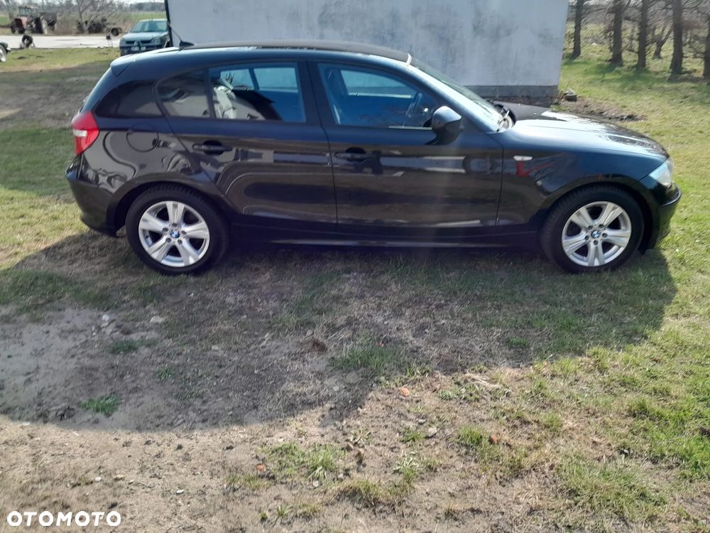BMW Seria 1 116d - 12