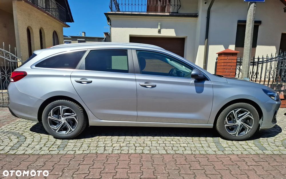 Hyundai i30 1.6 CRDI EDITION 30+ - 11