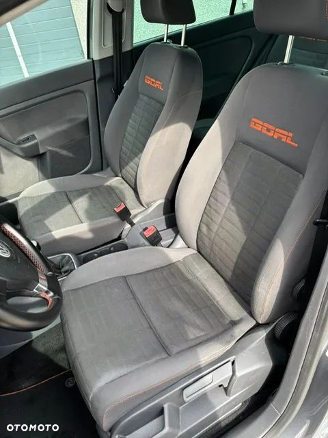 Volkswagen Golf Plus 1.6 Comfortline - 8