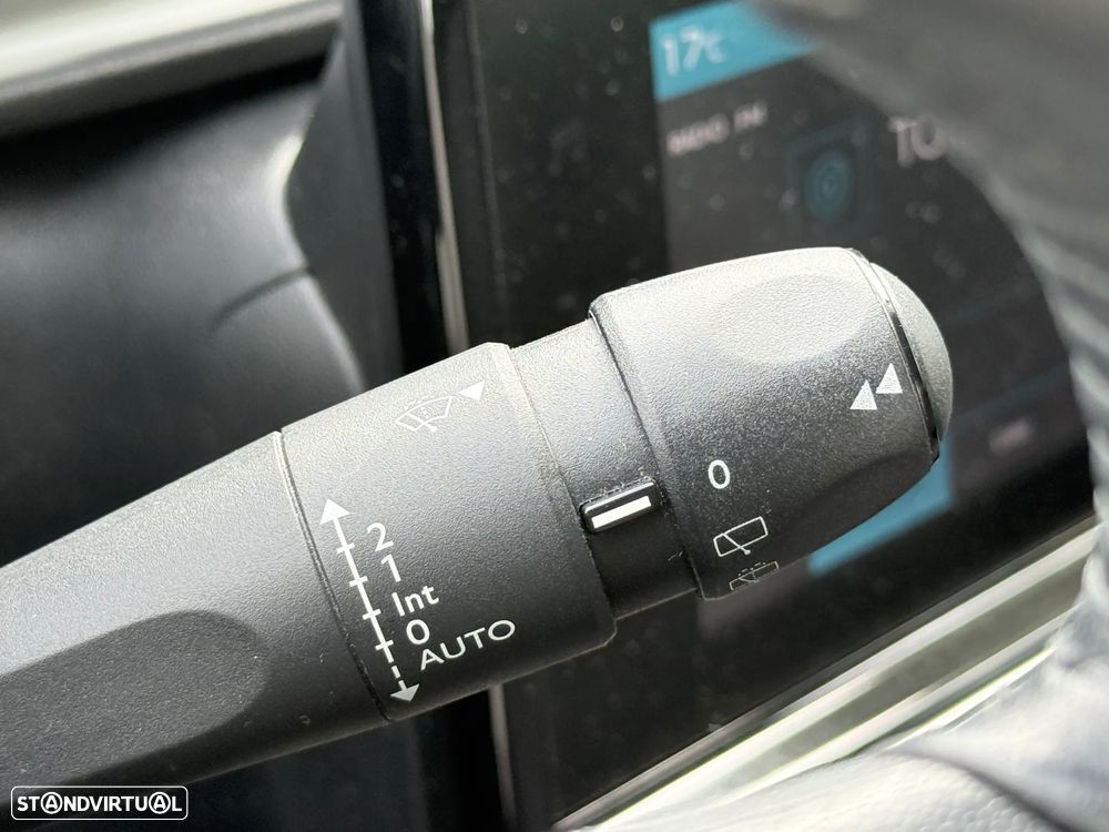 Citroën C3 Pure Tech S&S Shine - 24