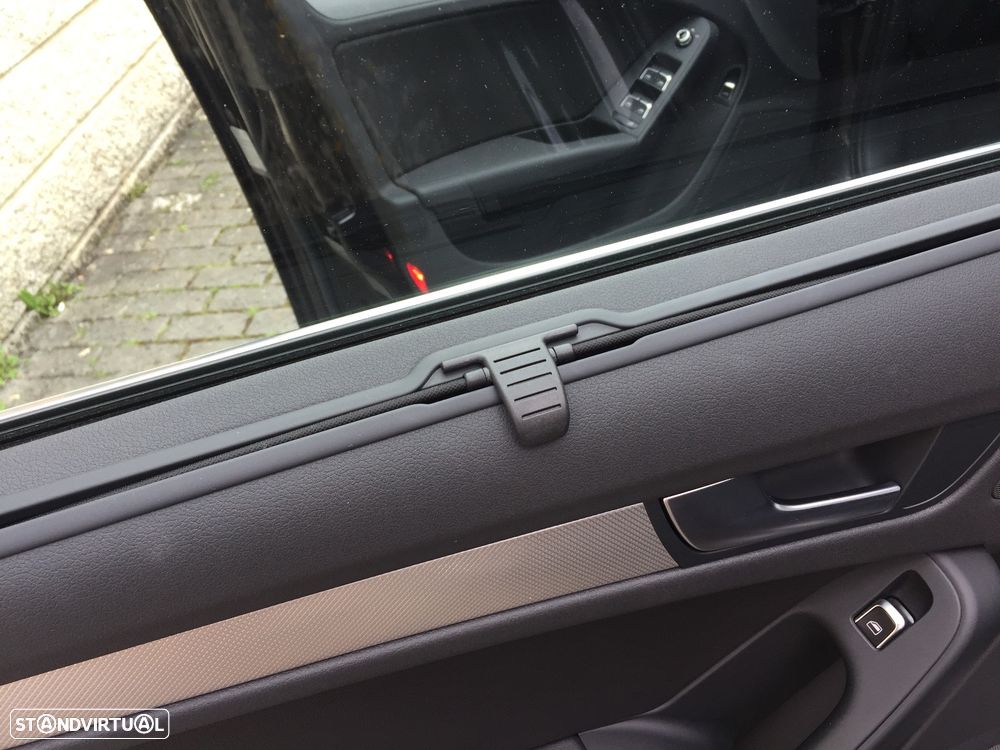 Audi A4 2.0 TDI Business Line S-line - 20