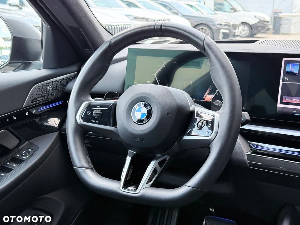 BMW Seria 5 520d xDrive - 19