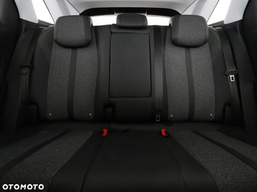 Peugeot 3008 1.5 BlueHDi Allure S&S - 19