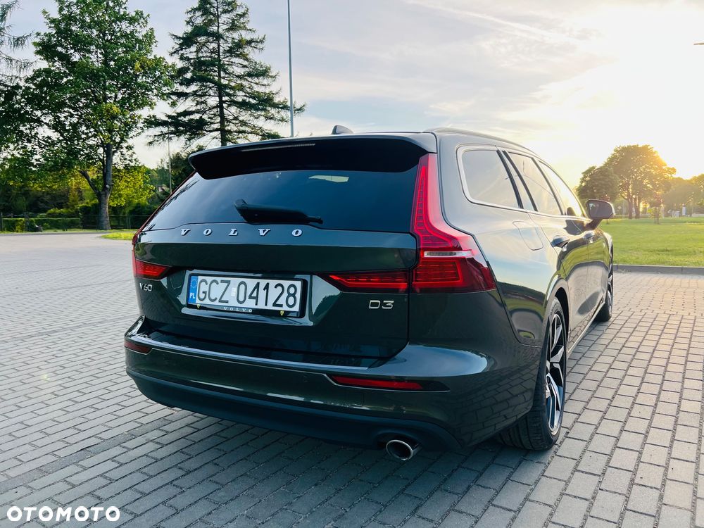 Volvo V60 D3 Momentum Pro - 7