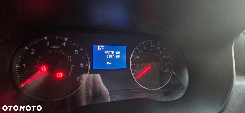 Dacia Duster 1.0 TCe Essential - 4