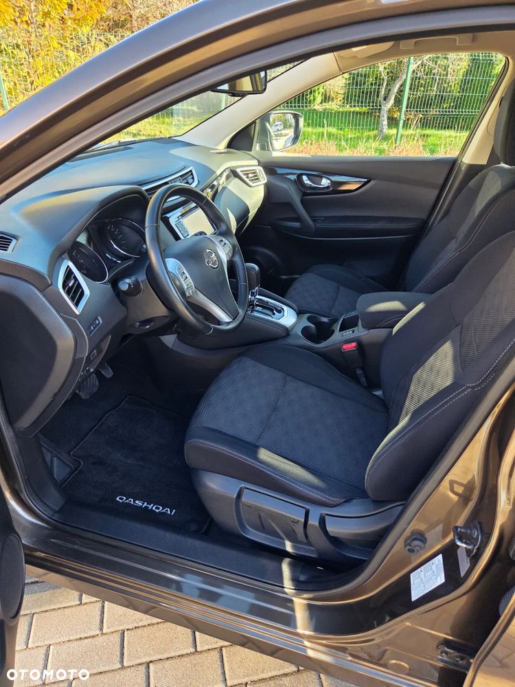 Nissan Qashqai - 11