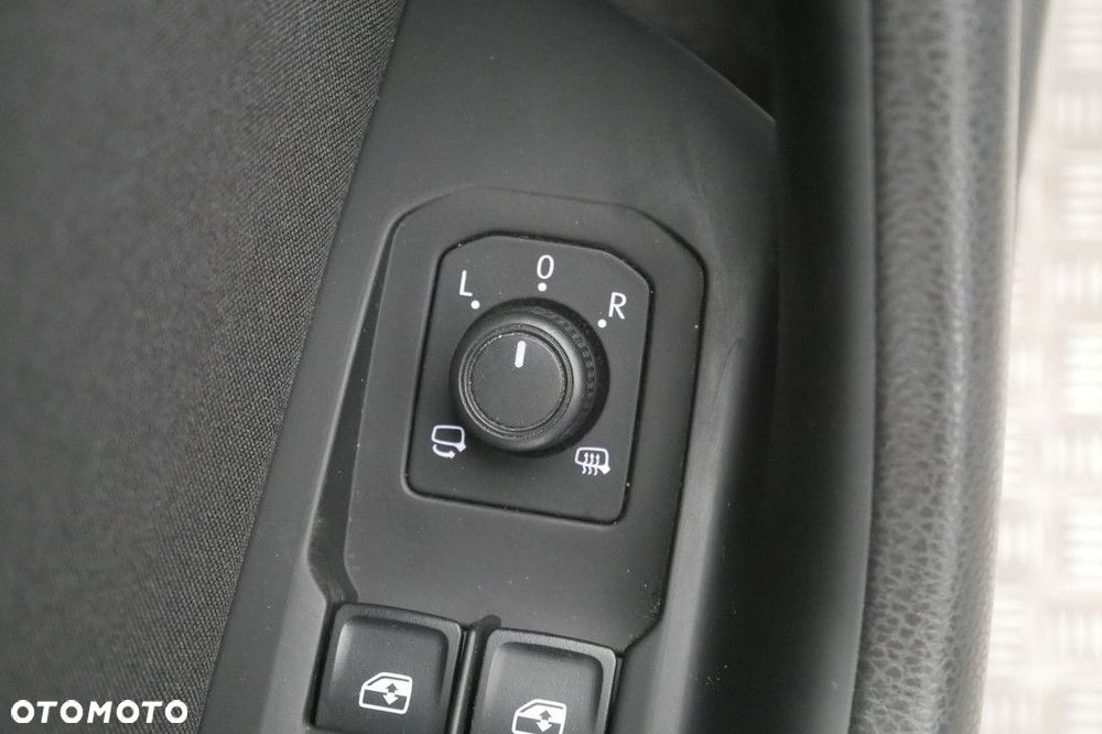 Volkswagen Passat Variant - 25
