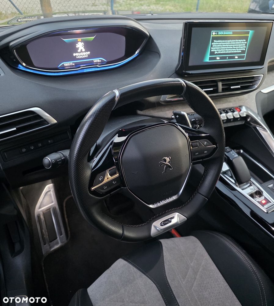 Peugeot 3008 1.6 PureTech HYbrid GT S&S EAT8 - 16