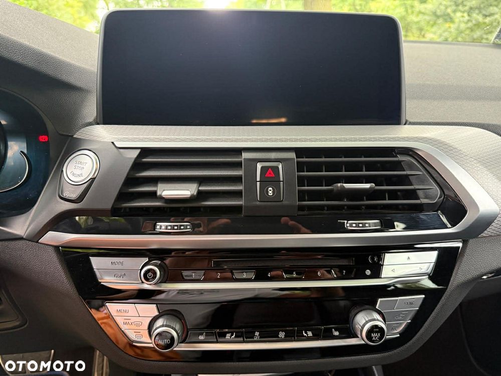 BMW X3 xDrive30i xLine - 12