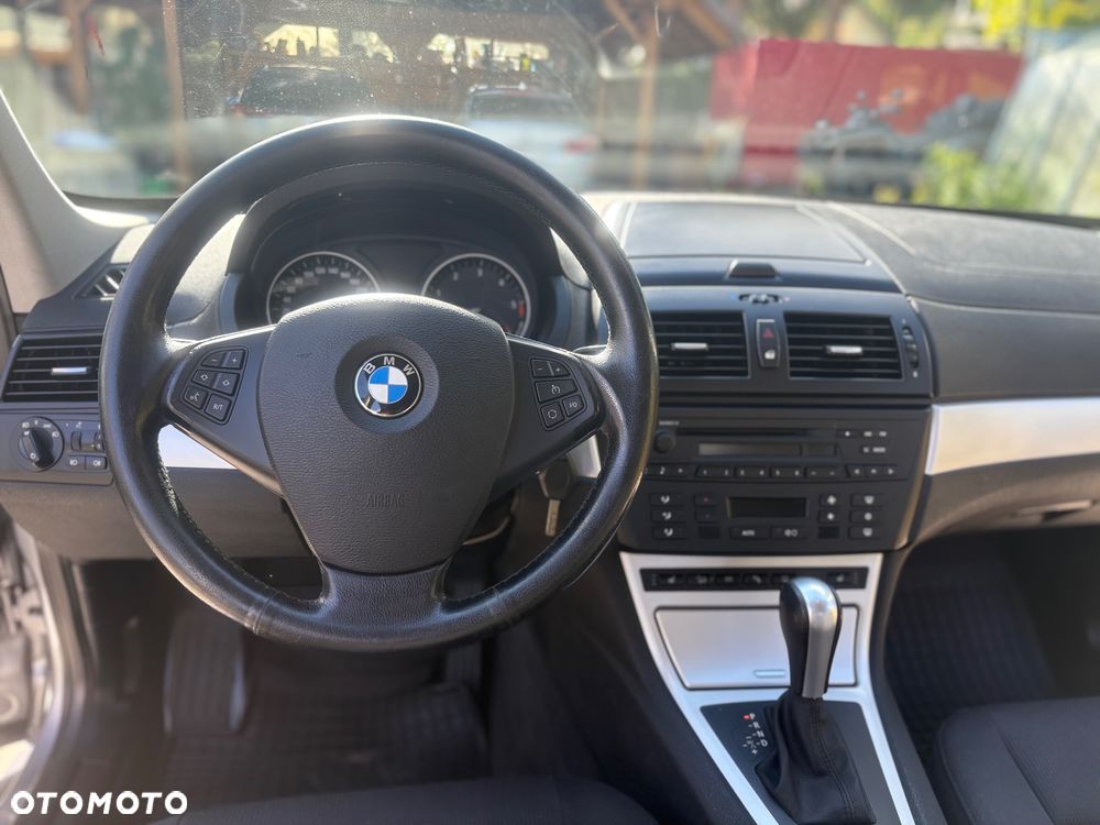BMW X3 xDrive20d - 16