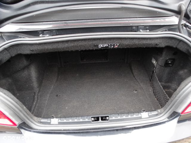 BMW 1  E88 CABRIO KPL BAGAŻNIK TAPICERKA BOCZKI - 1