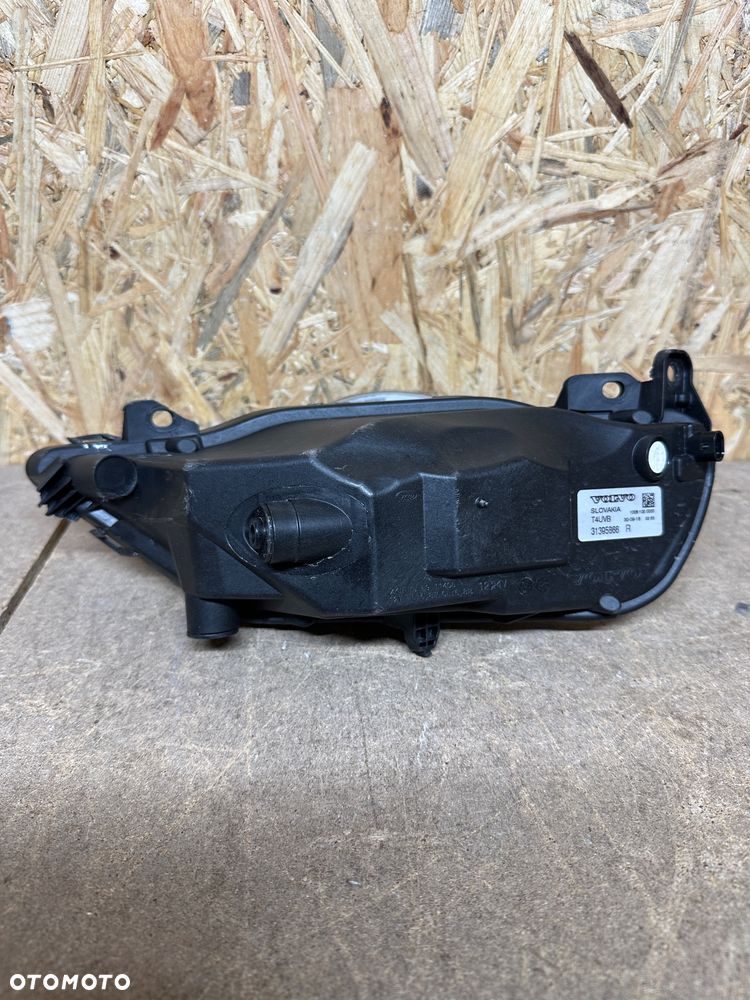 VOLVO HALOGEN PRAWY XC60 XC90 S90 V90 31395866 - 4