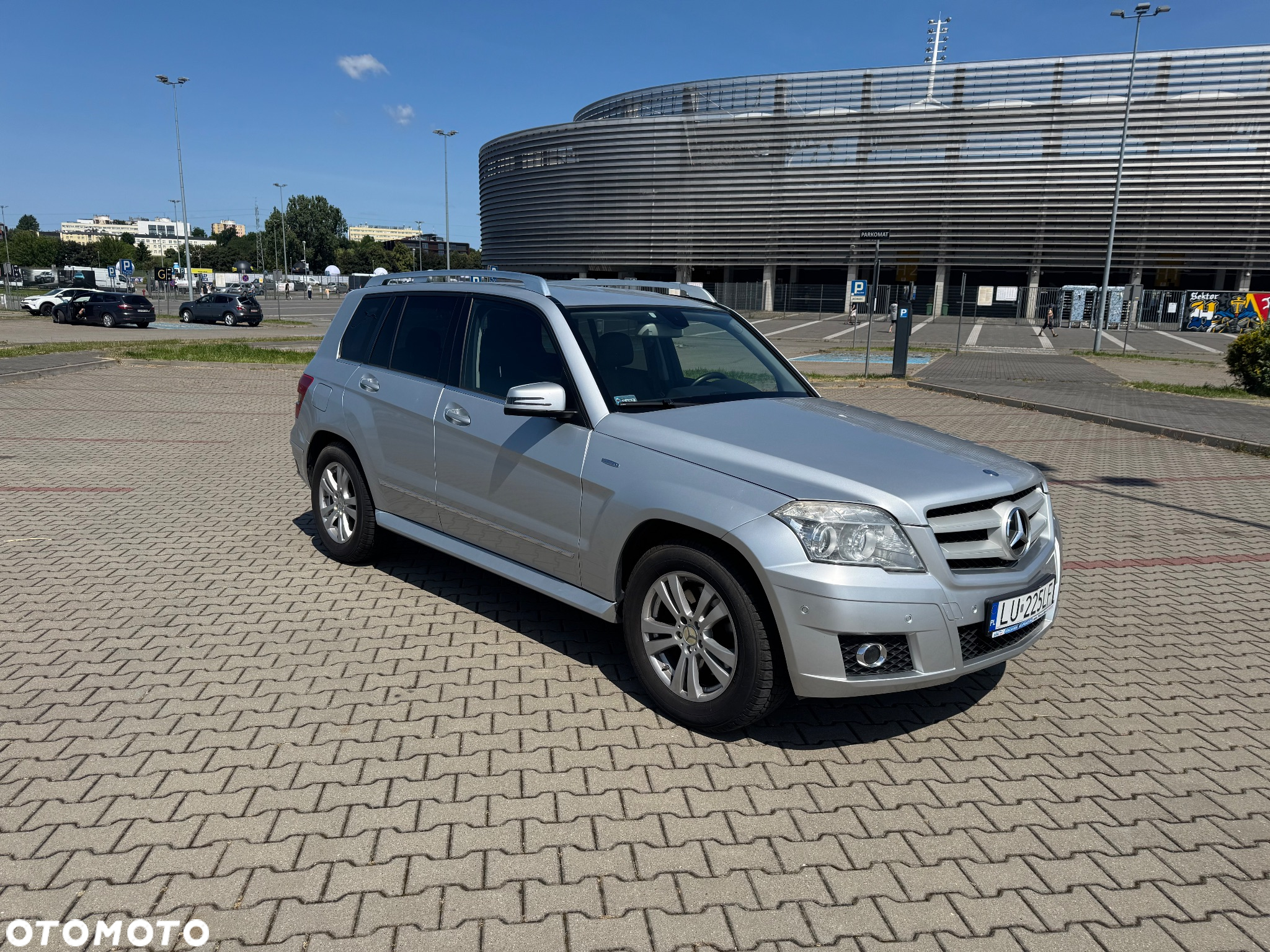 Mercedes-Benz GLK 220 CDI (BlueEFFICIENCY) - 2