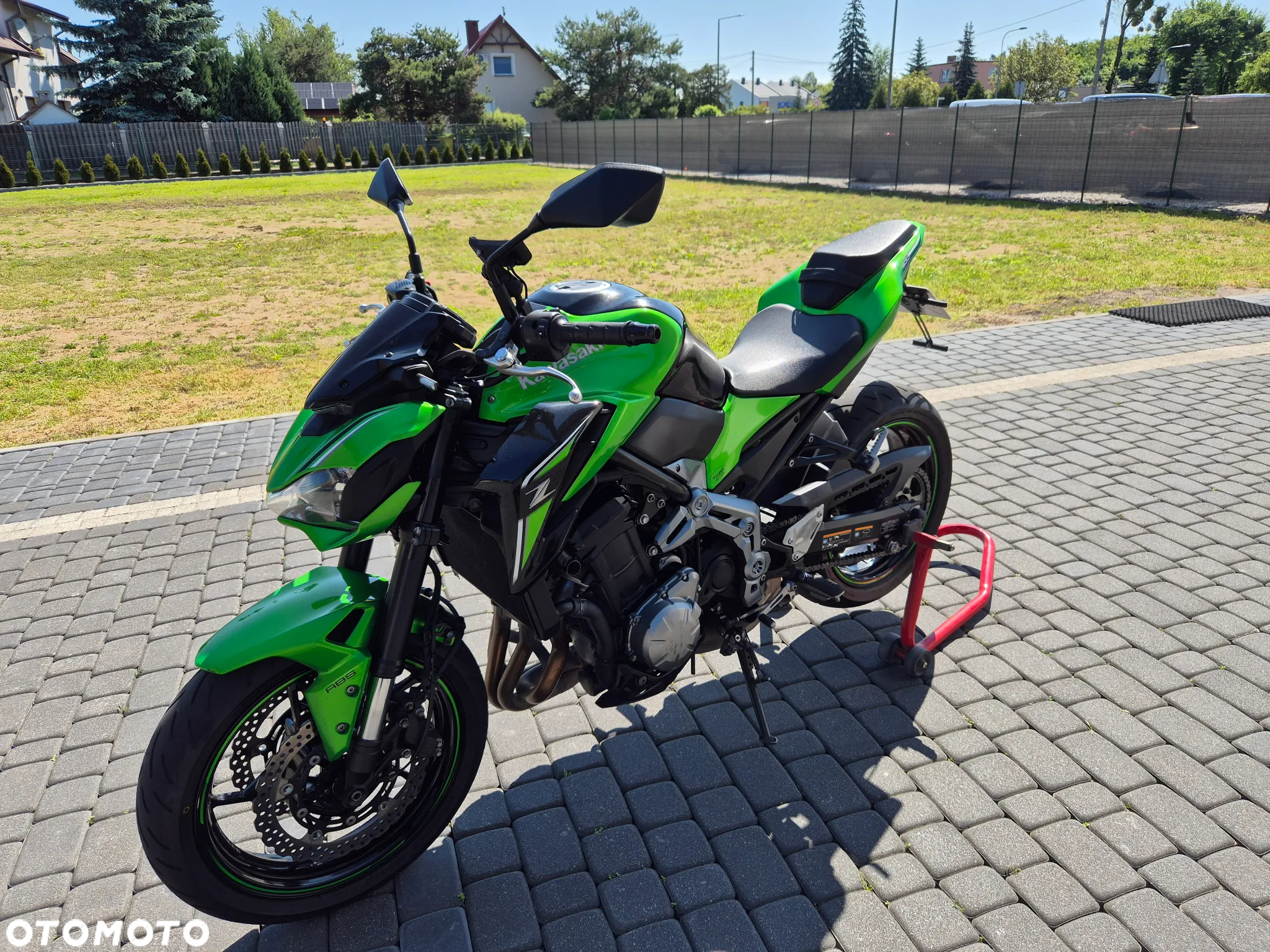 Kawasaki Z - 2
